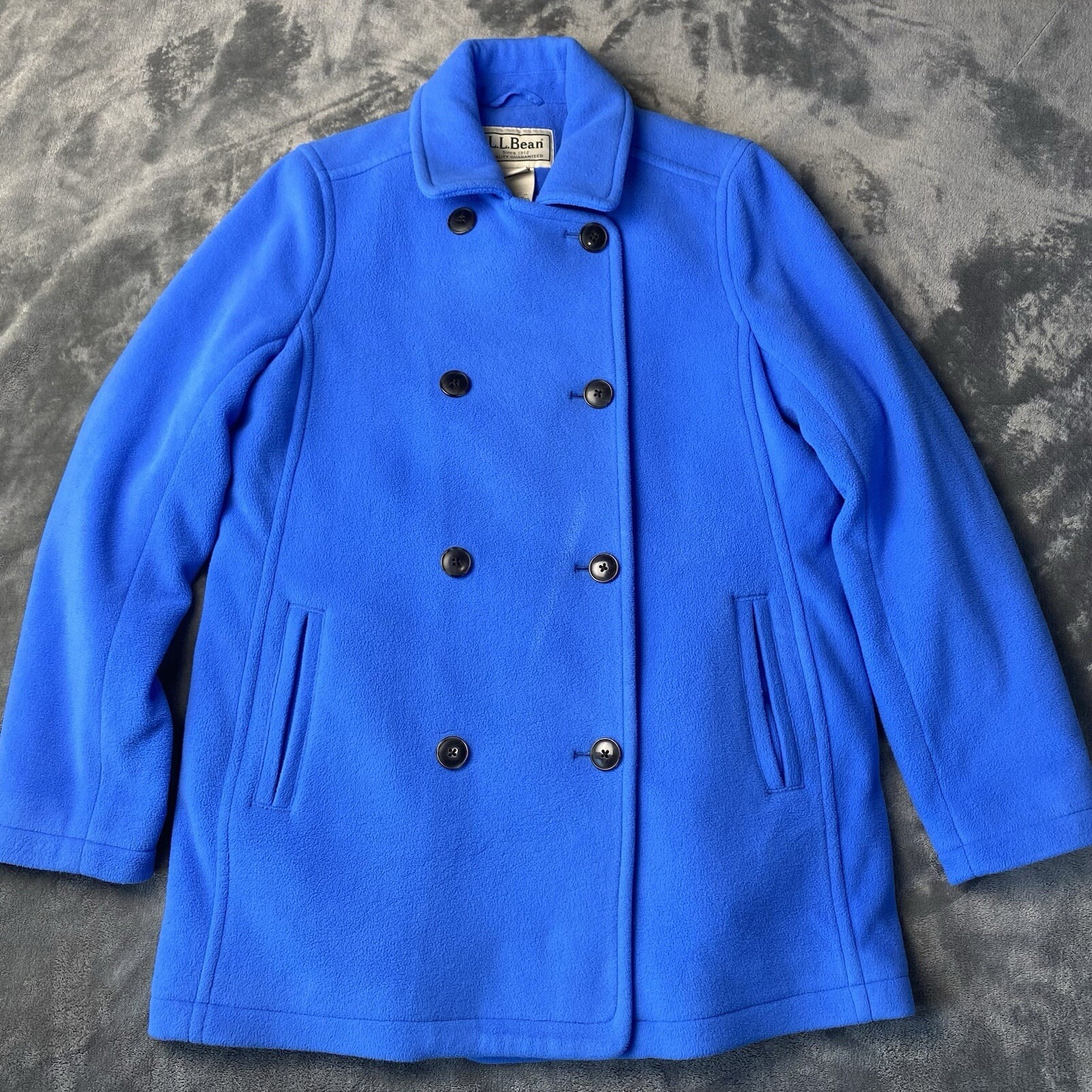L.L Bean Coat Womens M Wool Pea Coat Minimalist Double Breasted Blue Vintage